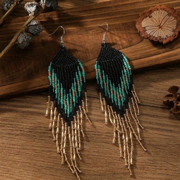 Bohemian Beaded Earrings ~ New - Picture 4 of 4